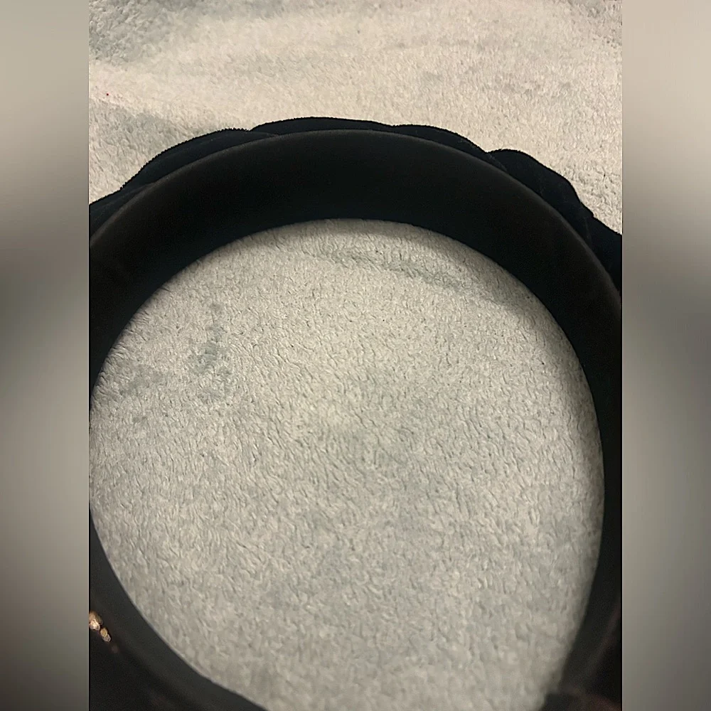 Francesca’s Rhinestone Twisted Headband - Picture 3 of 7